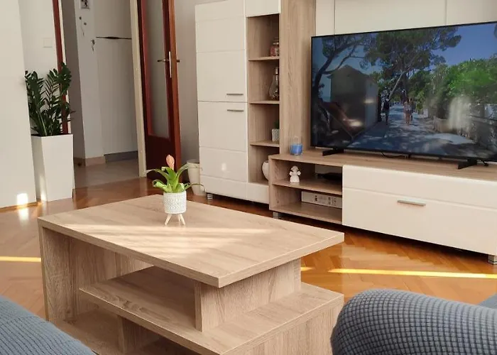 Nikolic Apartment Makarska